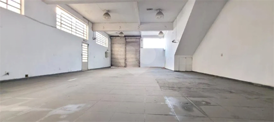 Vão livre do galpão