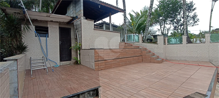 Foto REO1120723