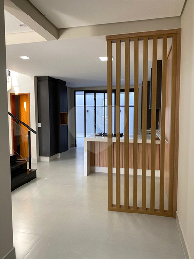 Foto REO1120748