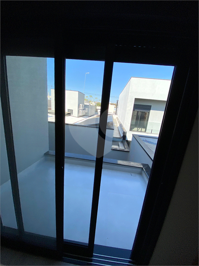 Foto REO1120748