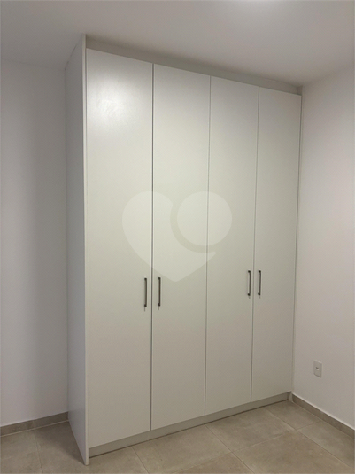 Foto REO1120766