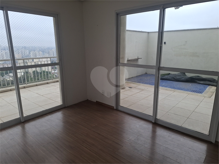 Foto REO1120773