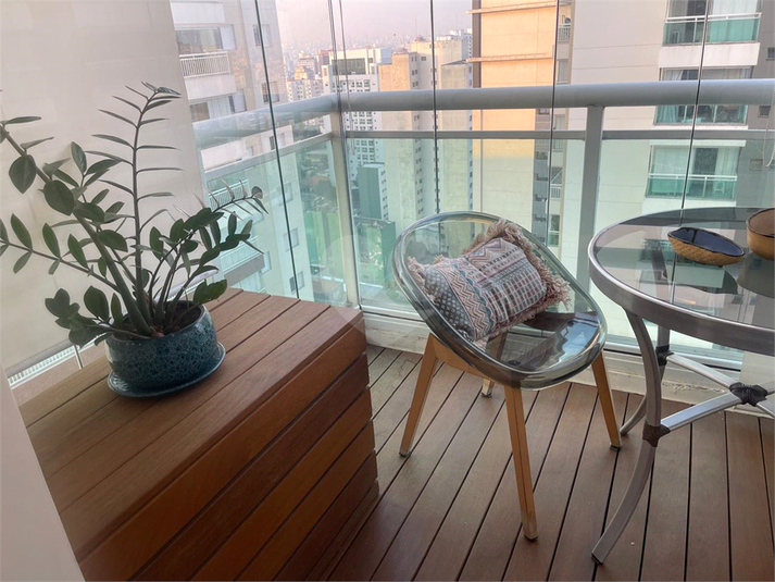 Foto REO1120776