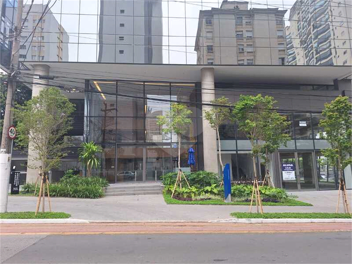 Foto REO1120785
