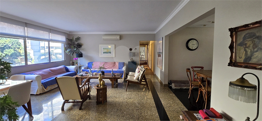 Foto REO1120790