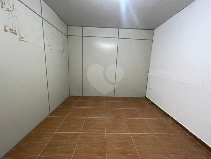 Foto REO1120839