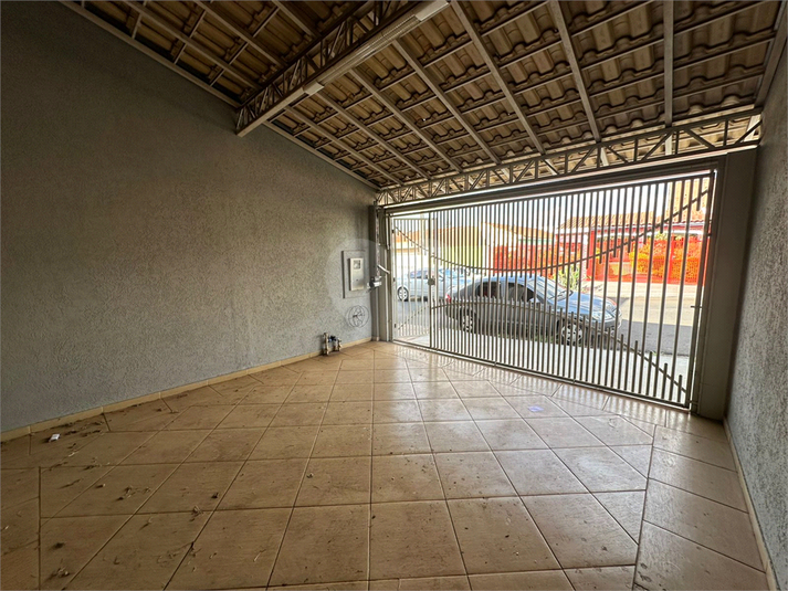 Foto REO1120845