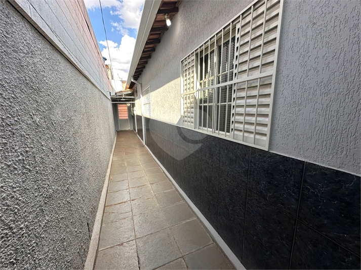 Foto REO1120845