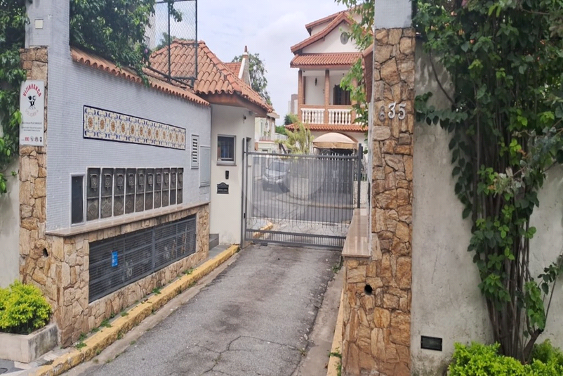 Foto REO1120846