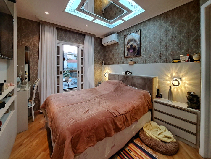 Foto REO1120859