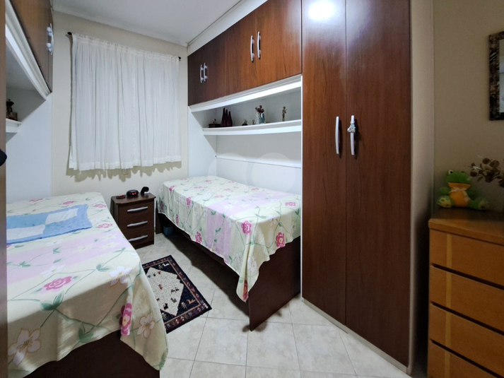 Foto REO1120859