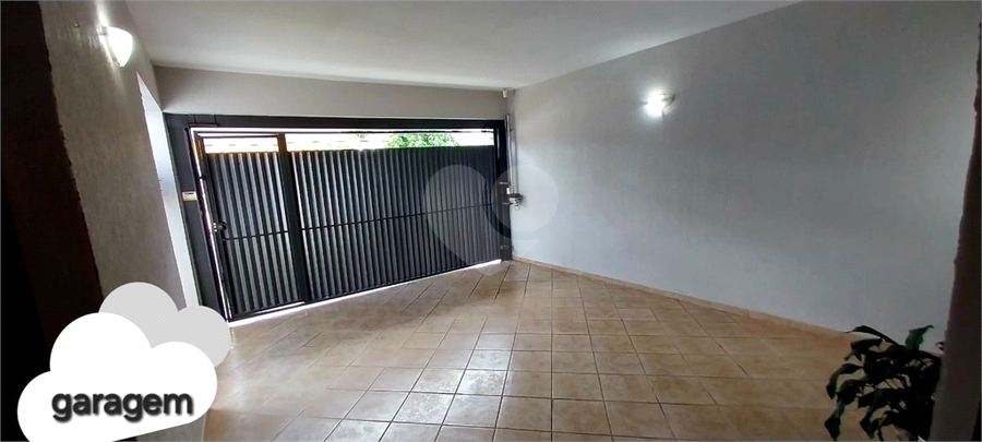 Foto REO1120867
