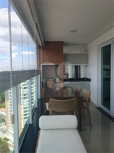 Foto REO1120870