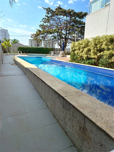 Foto REO1120875