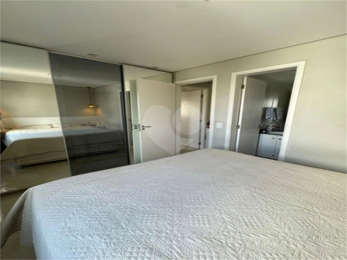 Foto REO1120877