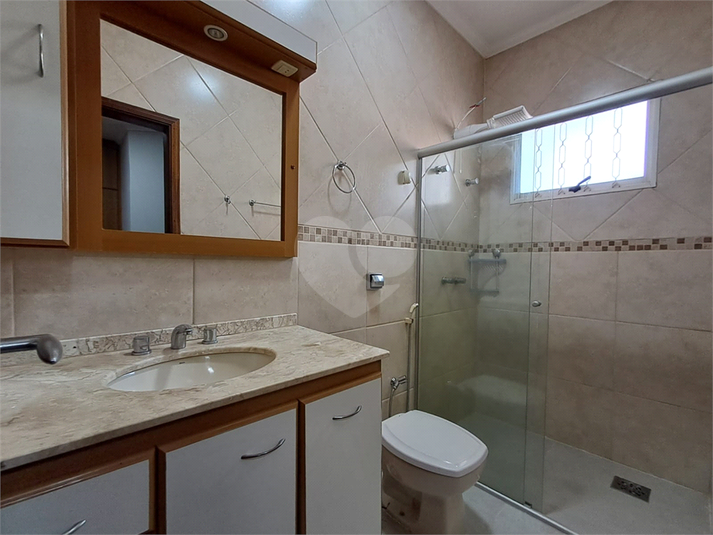 Foto REO1120889