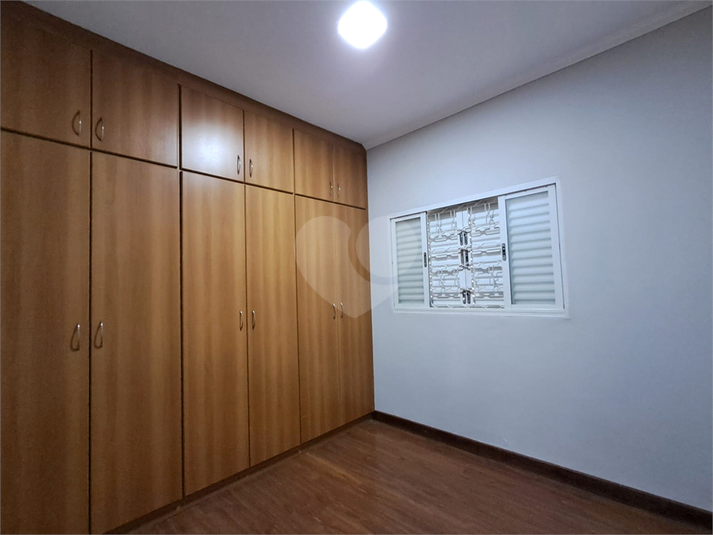 Foto REO1120889