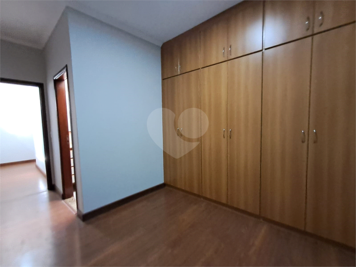 Foto REO1120889
