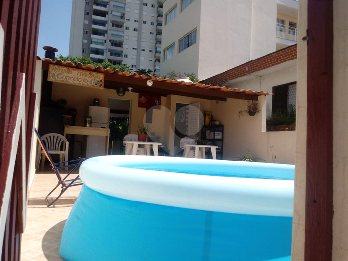 Foto REO1120896