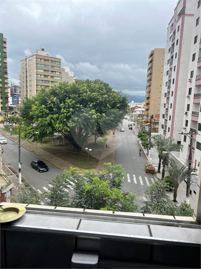 Foto REO1120898