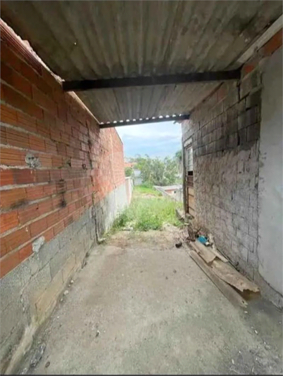 Foto REO1120902