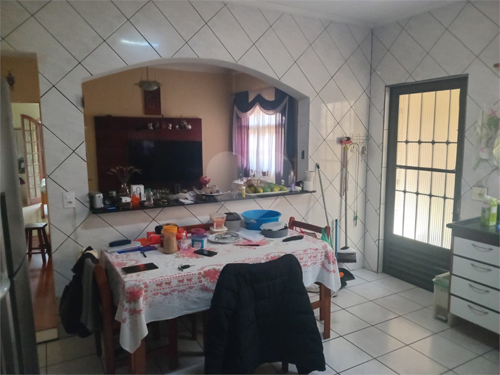 Foto REO1120906