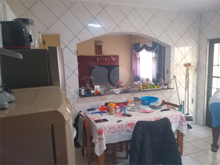 Foto REO1120906