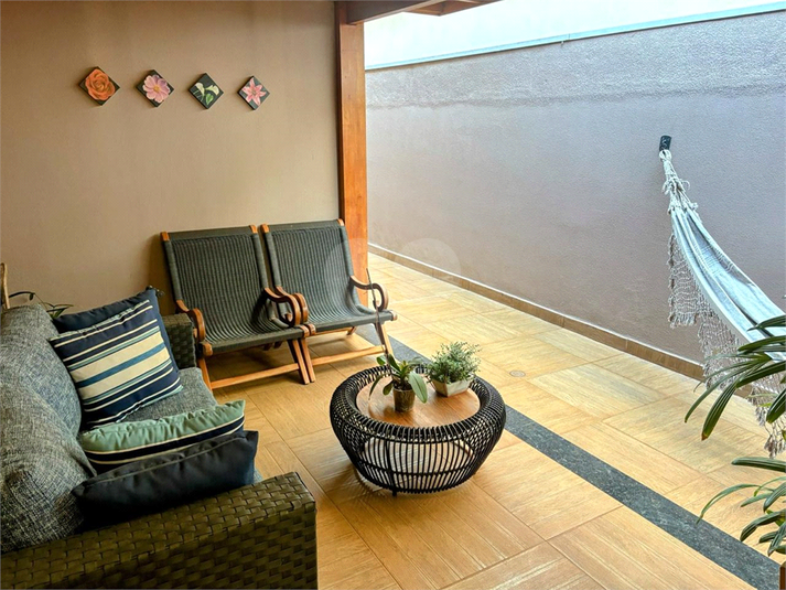 Foto REO1120908