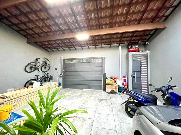 Foto REO1120969