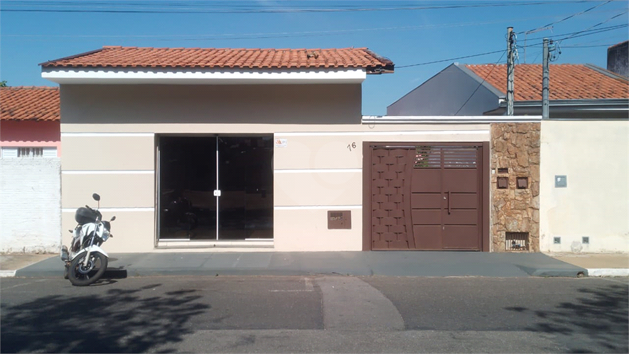 Foto REO1120981