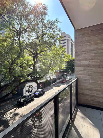 Foto REO1121078