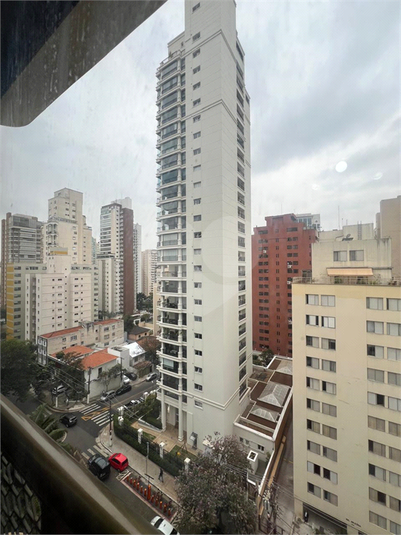 Foto REO1121084