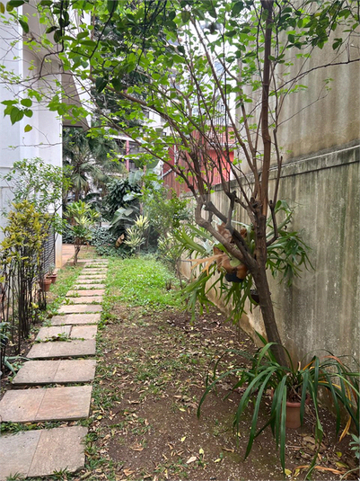 Foto REO1121102