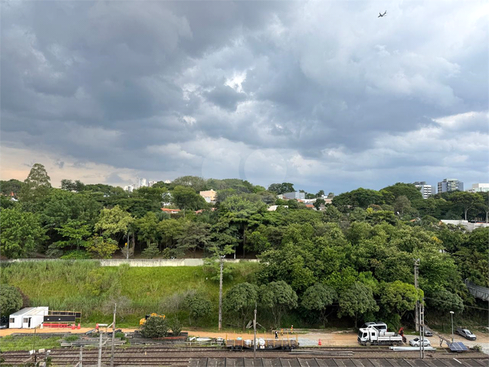 Foto REO1121136