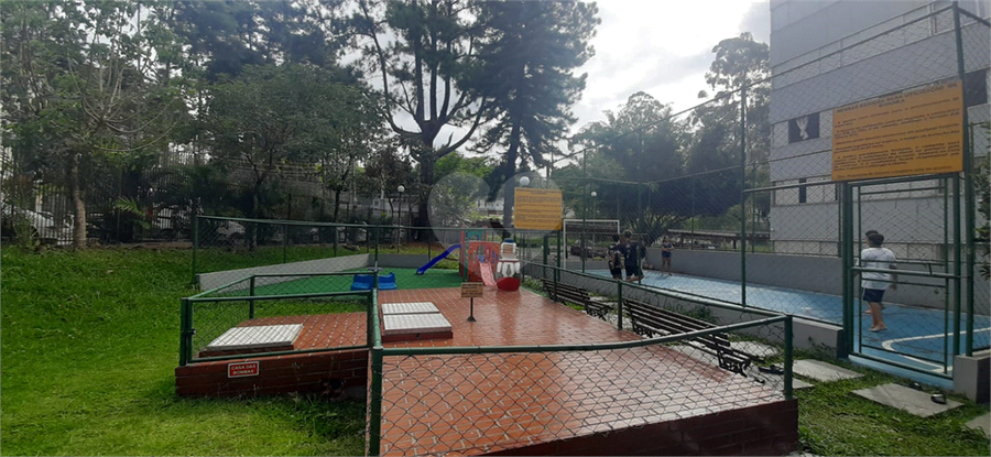 Foto REO1121146