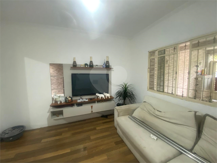 Foto REO1121170