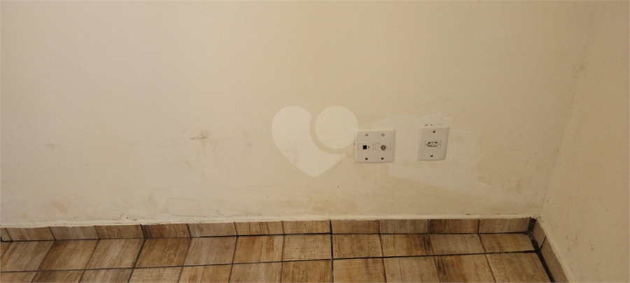 Foto REO1121186