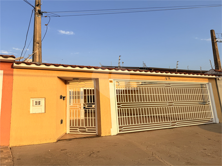 Foto REO1121195