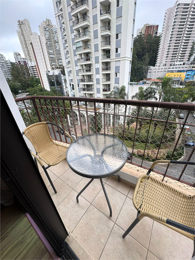 Foto REO1121267