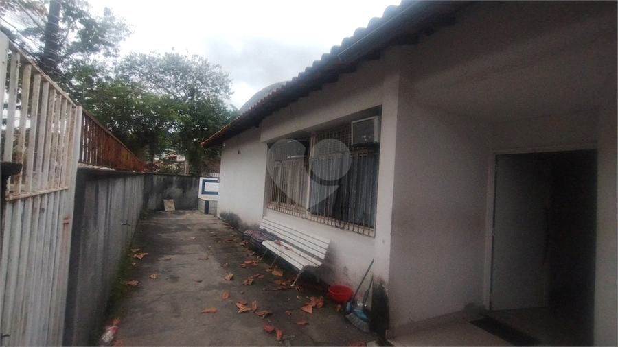 Foto REO1121271