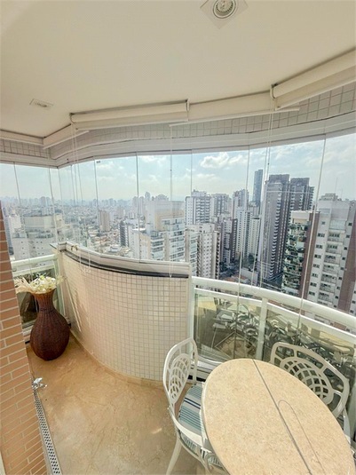 Foto REO1121278