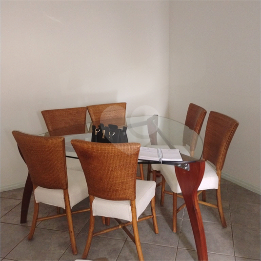 Foto REO1121315