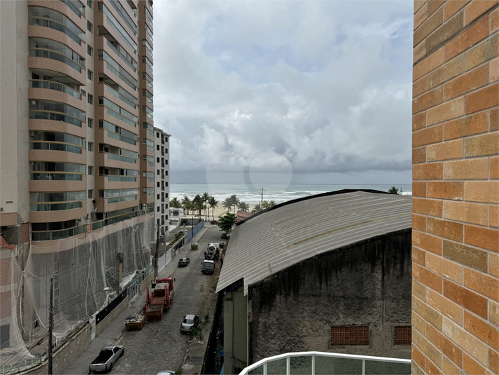 Foto REO1121320