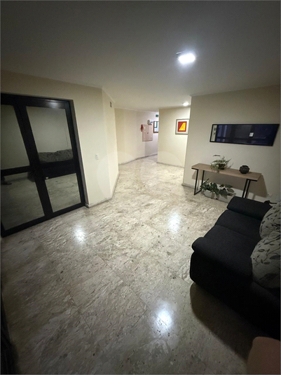 Foto REO1121324