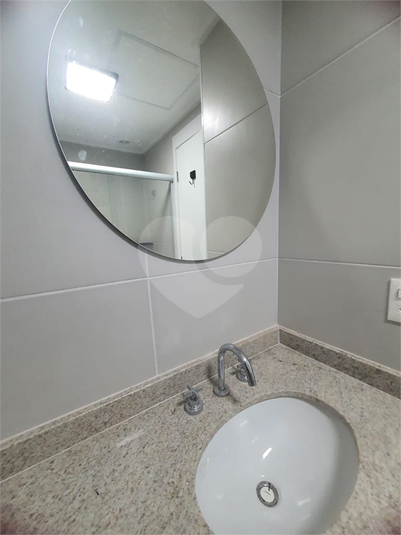 Foto REO1121325