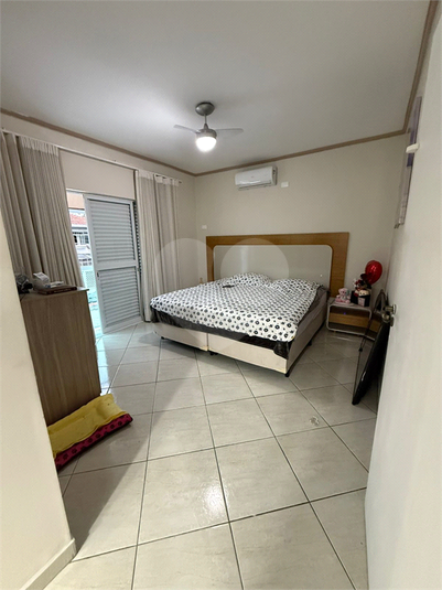 Foto REO1121344