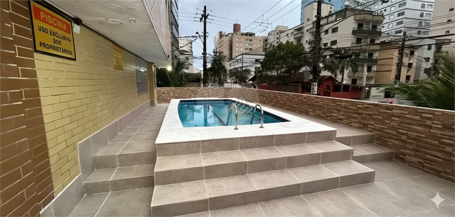 Foto REO1121348
