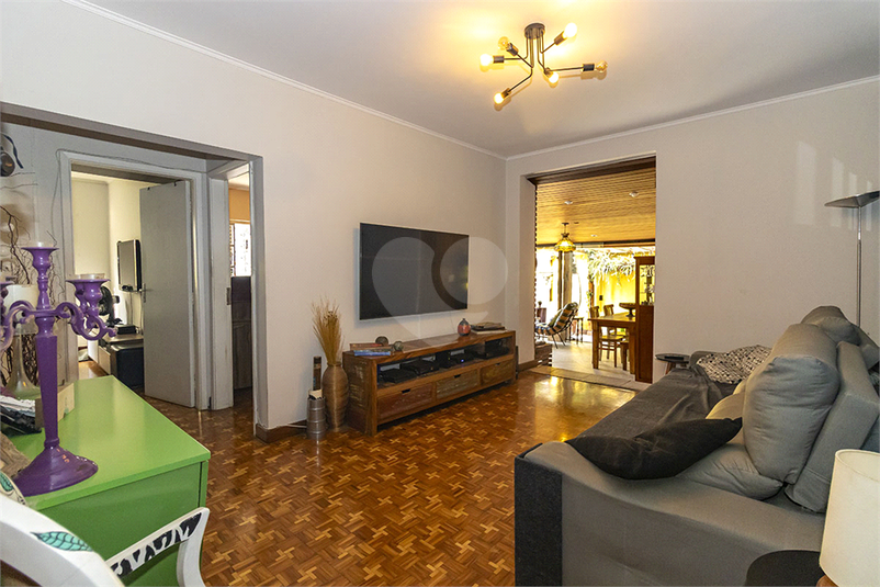 Foto REO1121371