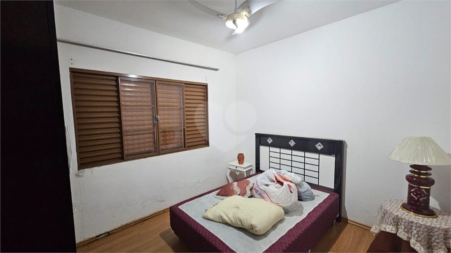 Foto REO1121396