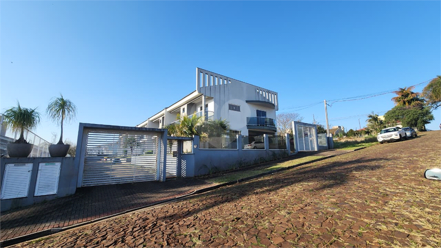 Foto REO1121398